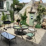Maison Des Roses